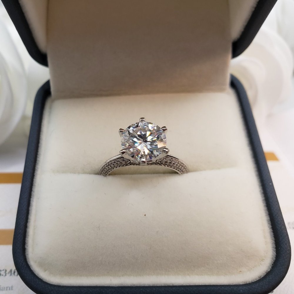3 Carats Moissanite Engagement Ring in 925 Sterling Silver Band D-VVS1